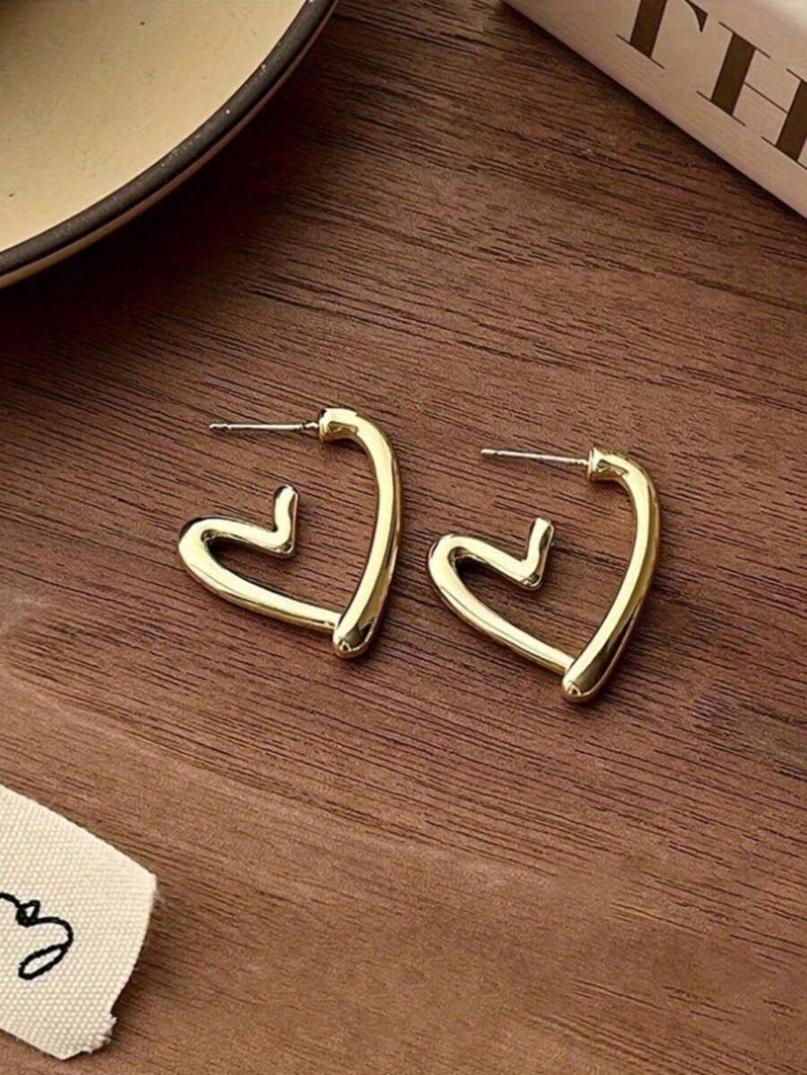 1 Pair Heart-Shaped Gold Hoop  - Women'S Fashion Earrings recensione e prezzo