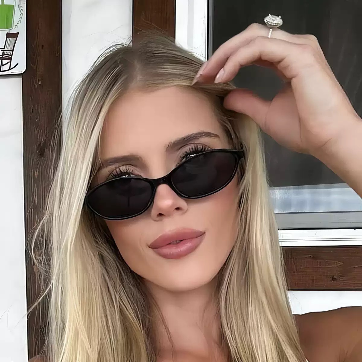 Ultra-light Cat-eye Oval Small - Women Fashion Pose recensione e prezzo