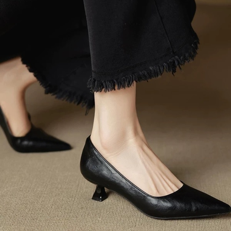 Simple Stiletto Single Shoes A - Women Fashion Simple recensione e prezzo