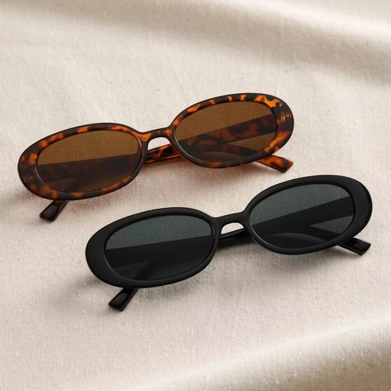 Vintage Oval Sunglasses Women  - Women'S Fashion Eyewear recensione e prezzo
