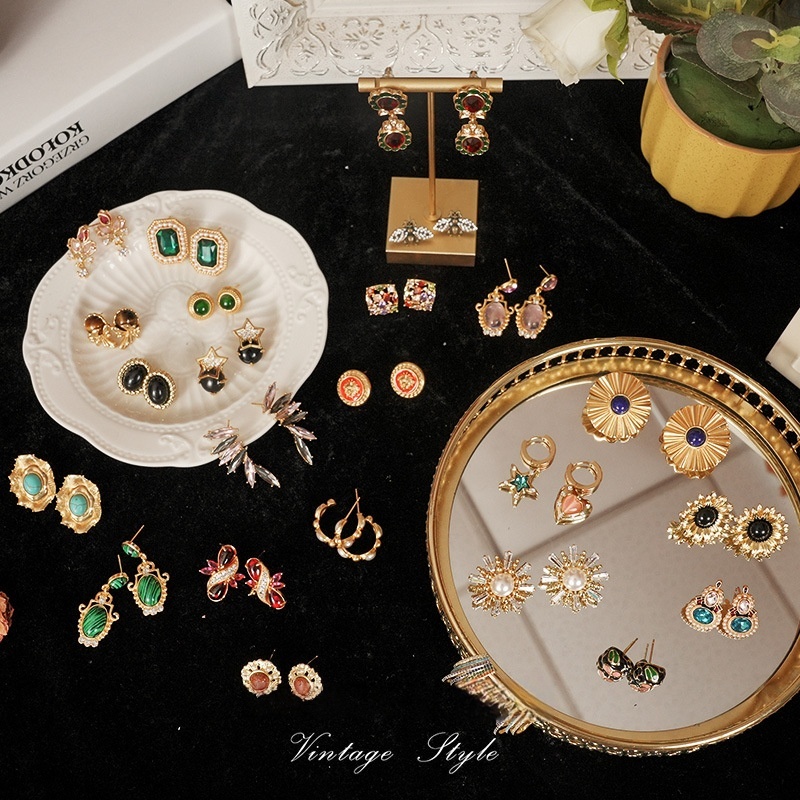 New Hot Vintage Retro Style Ea - Women'S Fashion Earrings recensione e prezzo
