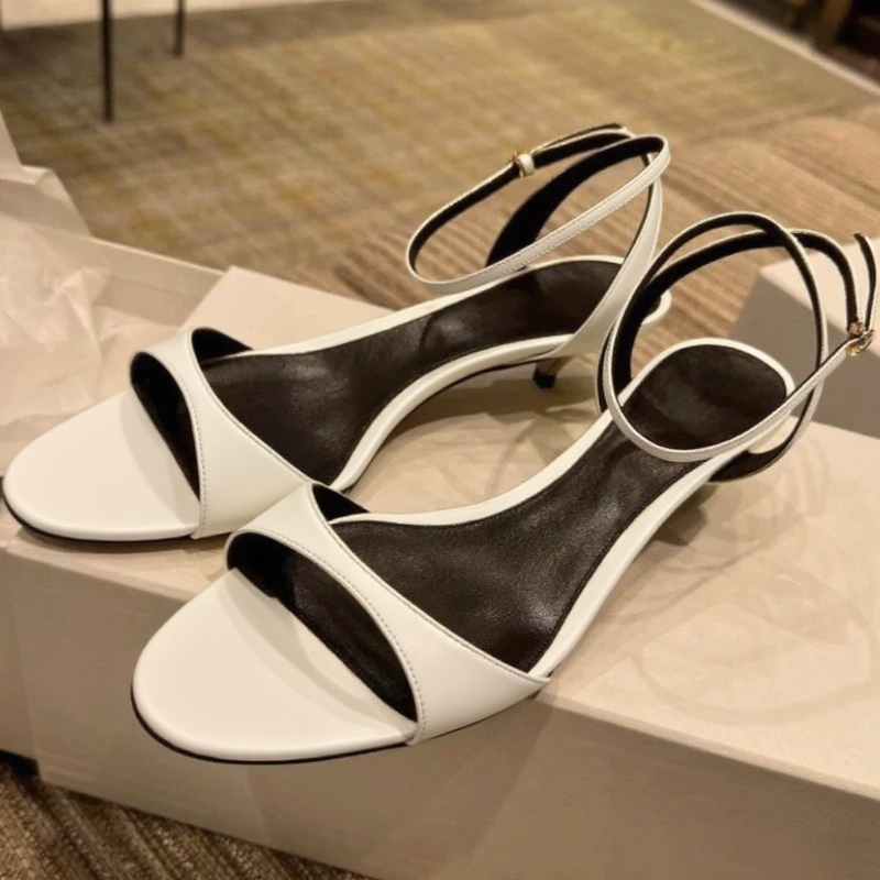 Fashion Kitten Heel Design Bra - Women'S Fashion Brand Shoes recensione e prezzo