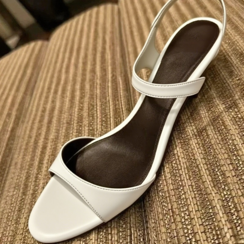 Fashion Kitten Heel Design Bra - Women'S Fashion Brand Shoes recensione e prezzo