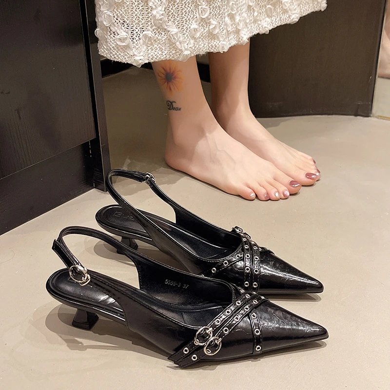 2025 New Women Pointed Toe San - Women'S Fashion Trends Summer 2025 recensione e prezzo
