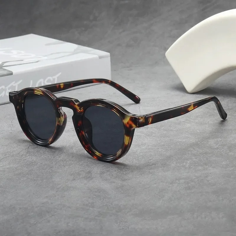 High Quality Round Sunglasses  - Women'S Fashion Eyewear recensione e prezzo